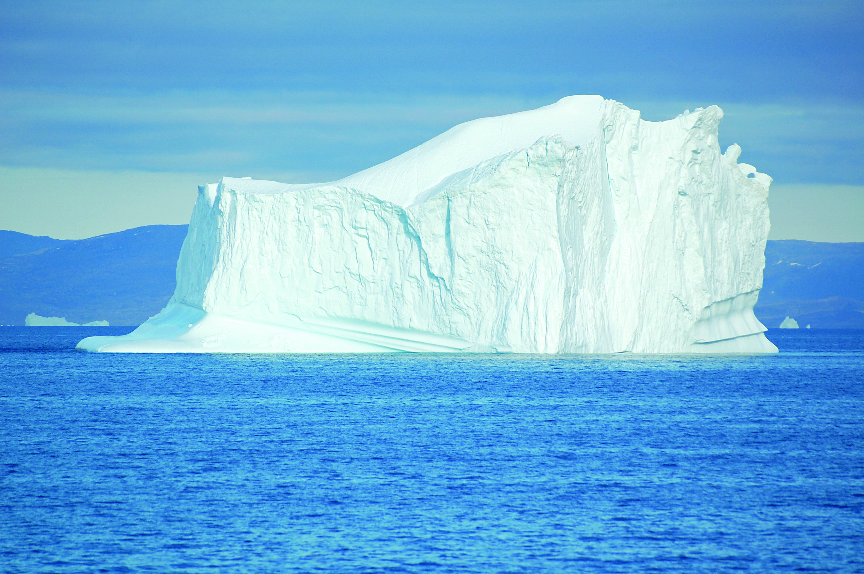 TW1021_iceberg.jpg