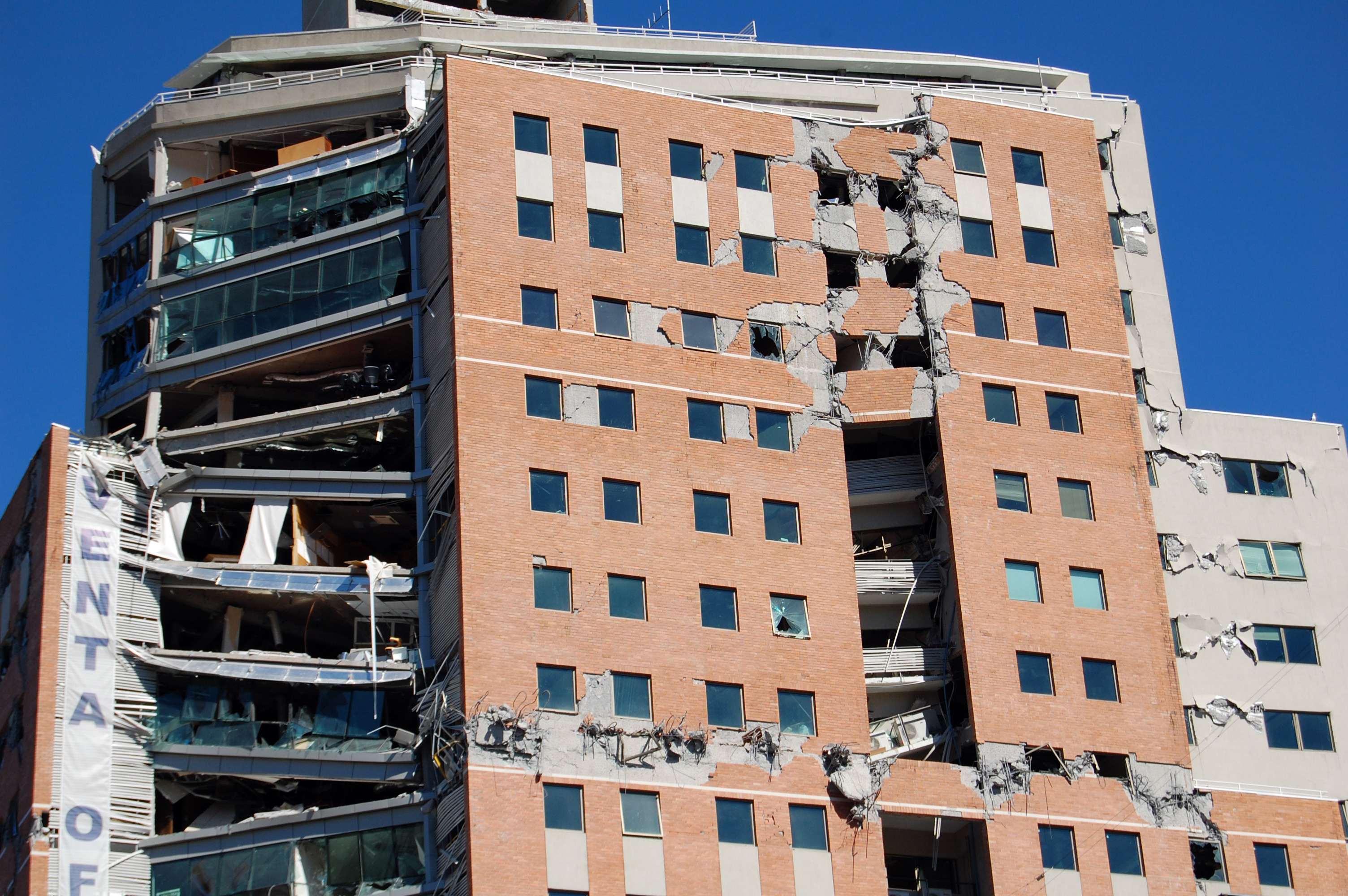 PE0722_earthquake-damage-office-building.jpg