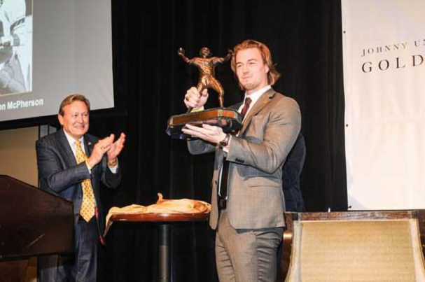 Pitt QB Kenny Pickett Wins Johnny Unitas Golden Arm Award