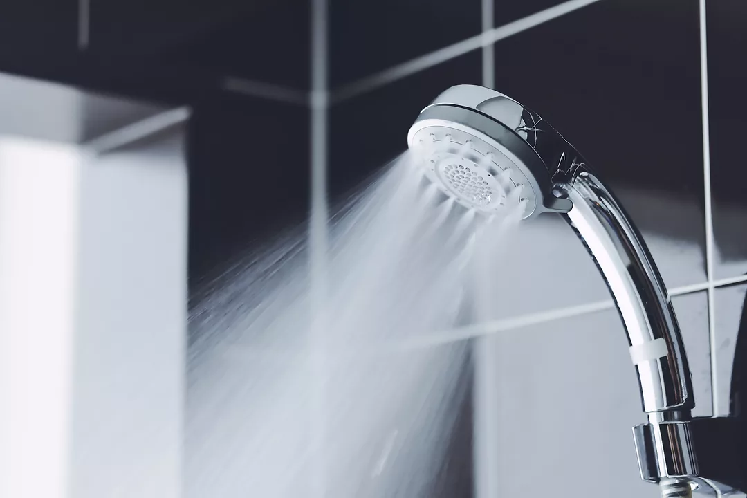 PE0423_hot water from shower.jpg