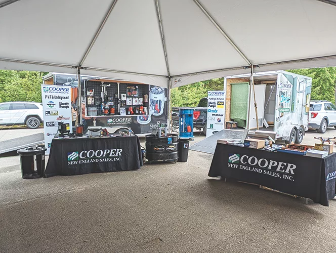 TW1023_Cooper New England-2 trailers.jpg