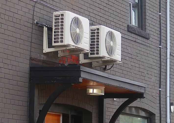 PE1123_Nagy-Heat Pump.jpg