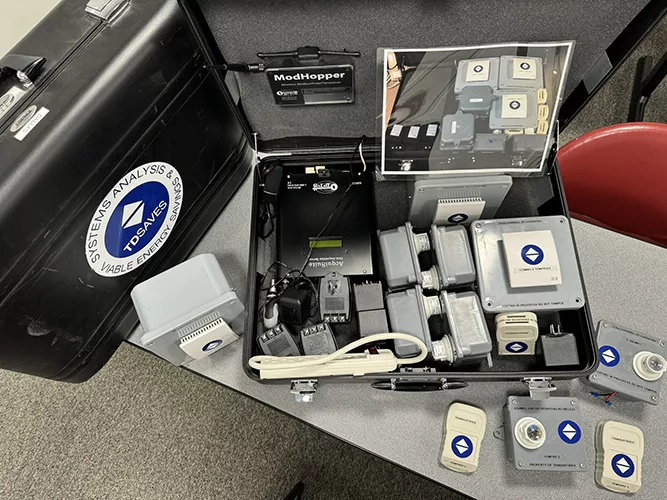 PHCN0424_TDIndustries early wireless sensor solution.jpg