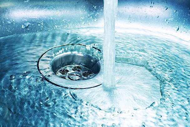 PE0624_water flow-faucet and drain.jpg