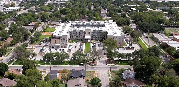 PE0724_The Oaks_Building_Aerial.jpg