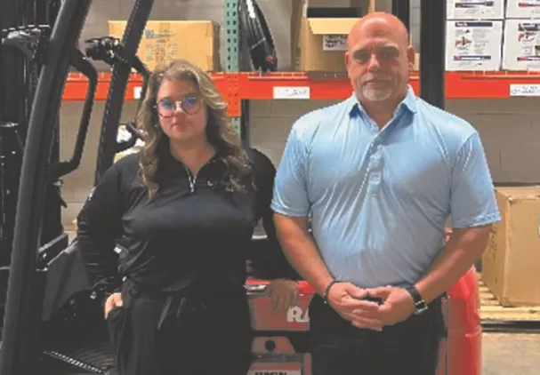 TW1024_Inland Sales Group-Stephanie and Brian Yelton.jpg