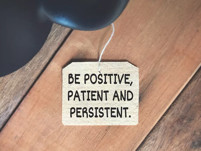 TW0125_be positive-patient-persistant.jpg