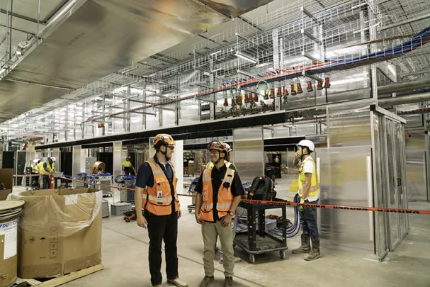 PHCN0425_on-site at liquid-cooled data center.jpg