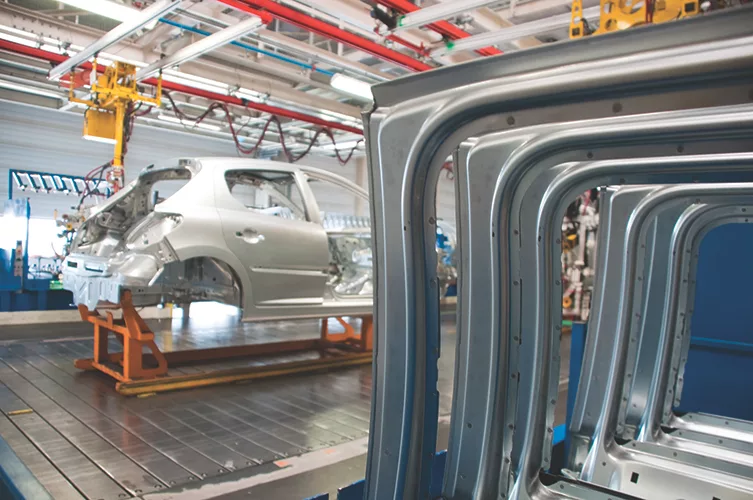 TW0425_automobile assembly.jpg