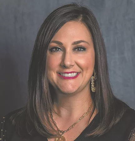 Michelle Lewnes Dadas Headshot 2023.jpg