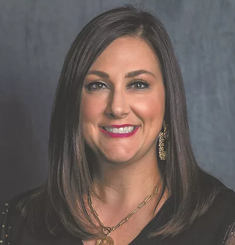 Michelle Lewnes Dadas Headshot 2023.jpg