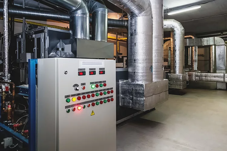 PE1125_control equipment.jpg