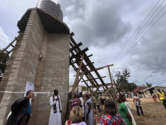 PE0126_codecolumn_Oct 16, dat 15, part 2.jpg