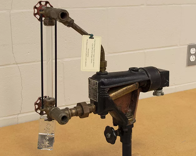 PHCN0126_float type low water cutoff.jpg