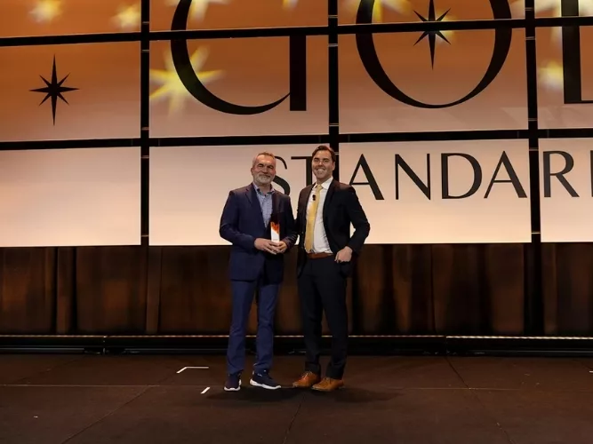 mSupply Receives HARDI Award at 2025 Annual Convention.jpg