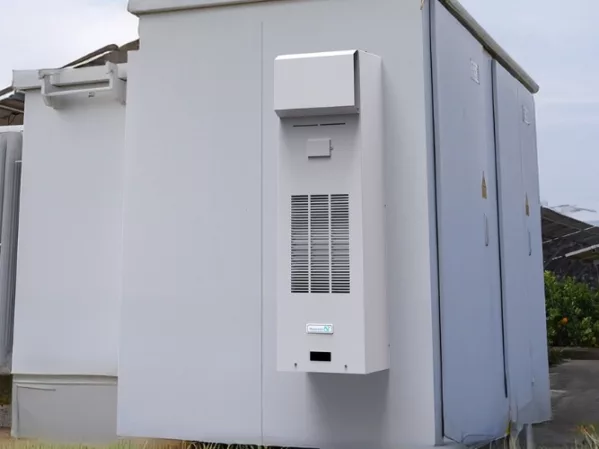 Pfannenberg Combines Free and Active Cooling in DHS Hybrid Series.jpg