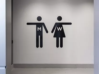 Public restroom dilemmas faux pas and etiquette
