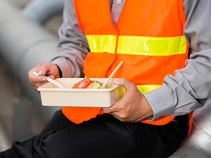 Daily wellness and nutrition habits for trades professionals