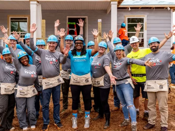 Rheem Supports Affordable Homeownership for 24 Atlanta Families.jpg