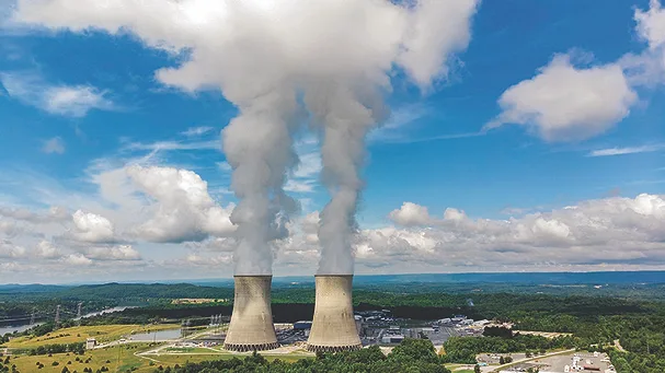 TW0726_Tennessee nuclear power plant.jpg