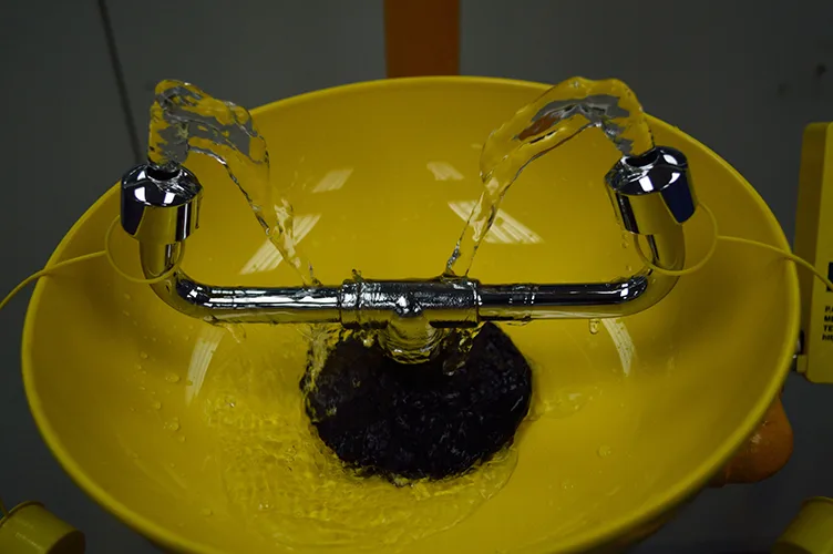 PE0726_Flowing eye wash station.jpg