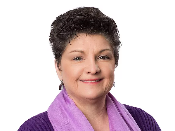 NAHB Professional Women in Building Council Honors Betsy Sheppard as Woman of the Year 2