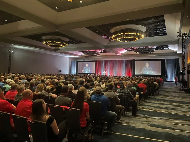 DSG Celebrates 125th Anniversary and Annual ESOP Meeting in Denver 2.jpg