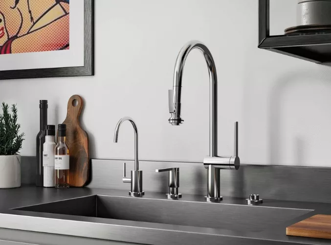 California Faucets New Squeeze Handle Designs 2.jpg