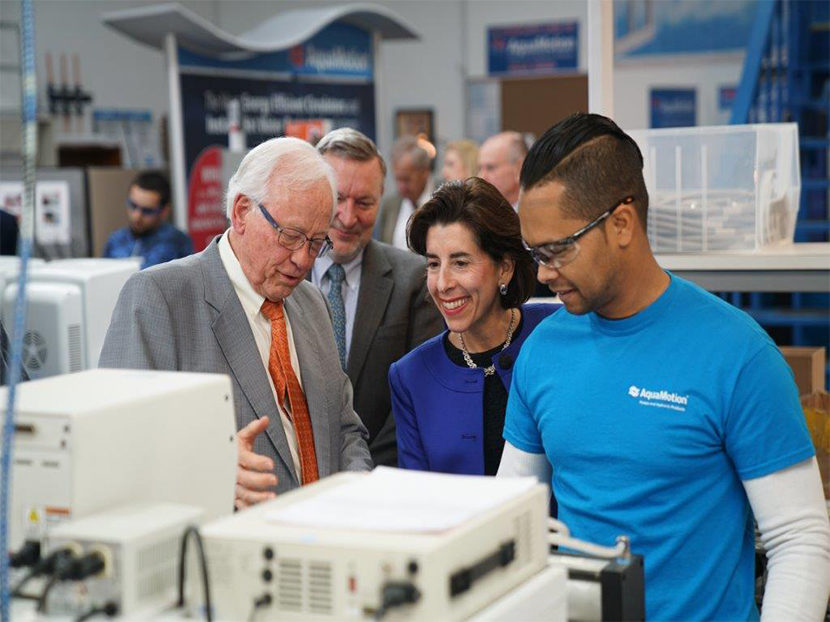 Rhode Island Governor Visits AquaMotion