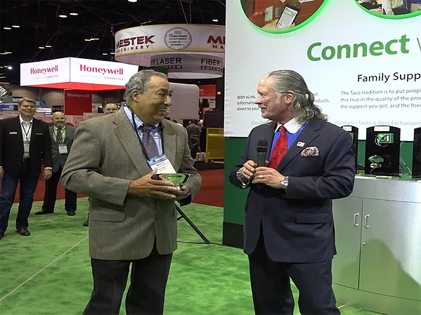 Taco Presents Bruce Marshall with Dan Holohan Comfort Award at 2018 AHR Expo