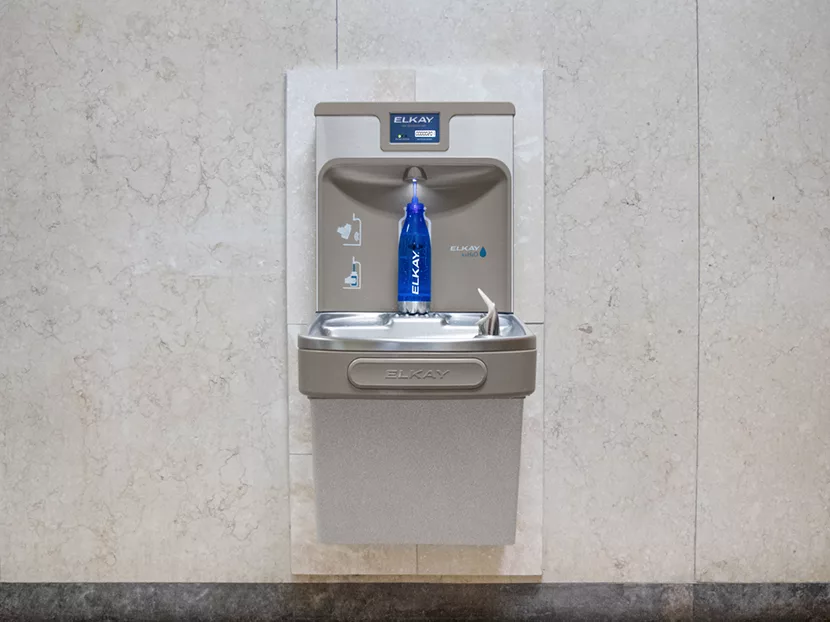 Chicago Mayor Lori Lightfoot Announces Elkay Donation of 101 ezH2O Bottle Filling Stations 2