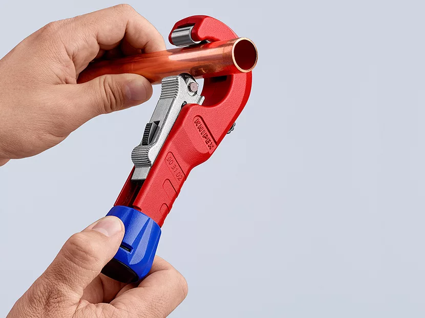 3 KNIPEX Tools TubiX Pipe Cutter