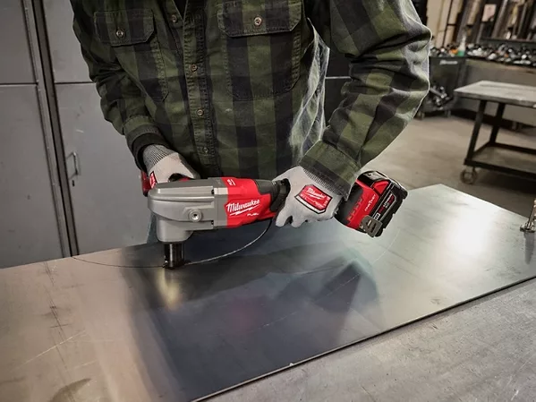 Milwaukee Tool M18 FUELTM 10 Gauge Nibbler.jpg